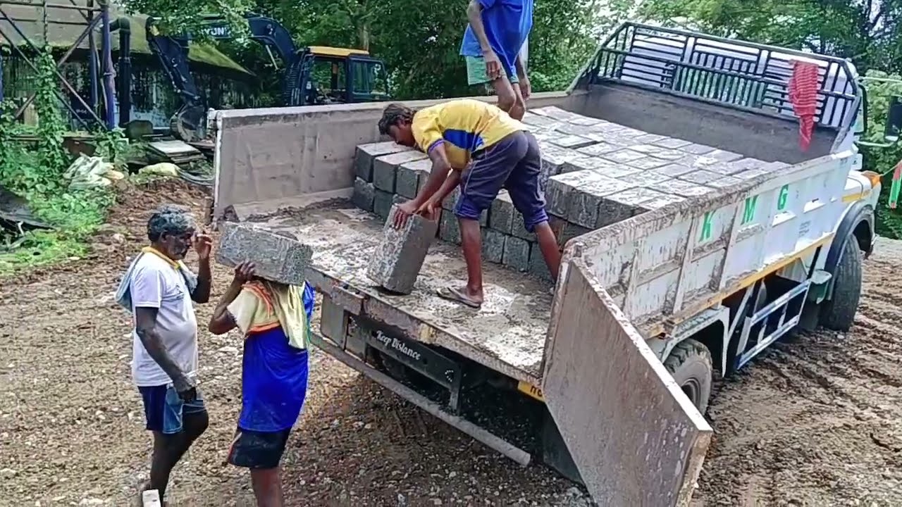 Truck Unloading || Manually Unloading Building Blocks And Truck Loading ...
