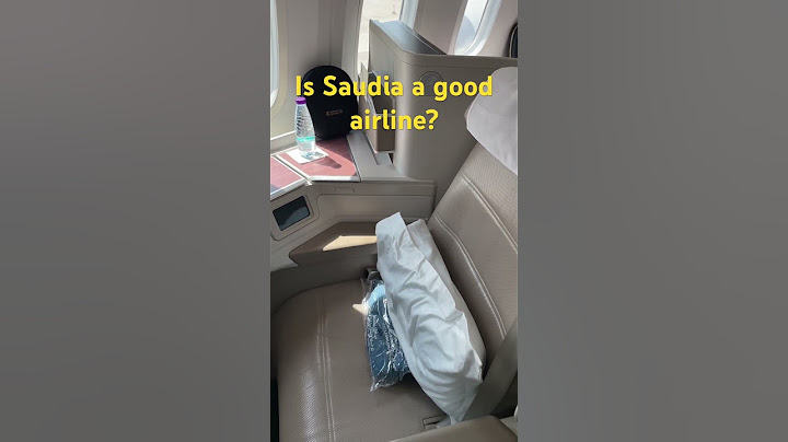 Is Saudia Airlines Boeing 787 business class worth it? #shorts #saudia #businessclass