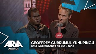Video thumbnail of "Geoffrey Gurrumul Yunupingu wins Best Independent Release | 2008 ARIA Awards"