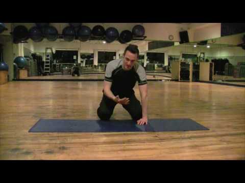 Dynamic Bodyweight Exercise Tutorial: Leg Swoop 4