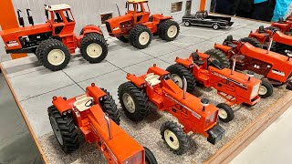 1/16 Scale Allis-Chalmers Tractor Dealer