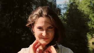 My Head Is Spinning Over You Resimi