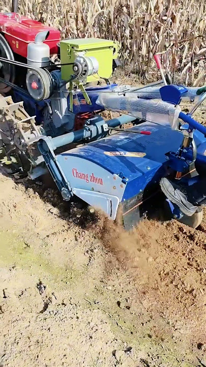 Stop digging by hand with a hoe! #foryou #machine #toolgric