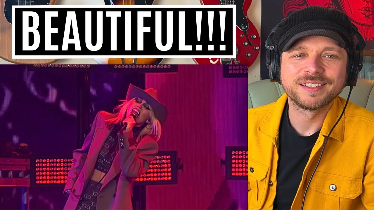 Miley Cyrus - Wrecking Ball X Nothing Compares 2 U (From ATTENTION: MILEY LIVE) Reaction