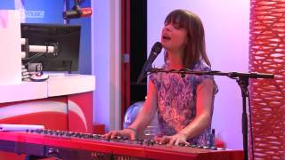 Laura Jansen - Golden (live bij Kristel van Eijk) // Q-music