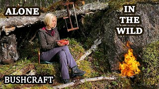 Solo BUSHCRAFT | Moss roof leanto shelter | Salmon steak  ASMR  Camping in the Rain