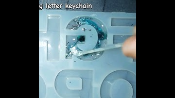 diy G letter resin keychain #resinart #resin #shorts #viral #epoxy #epoxyresin #youtubeshorts