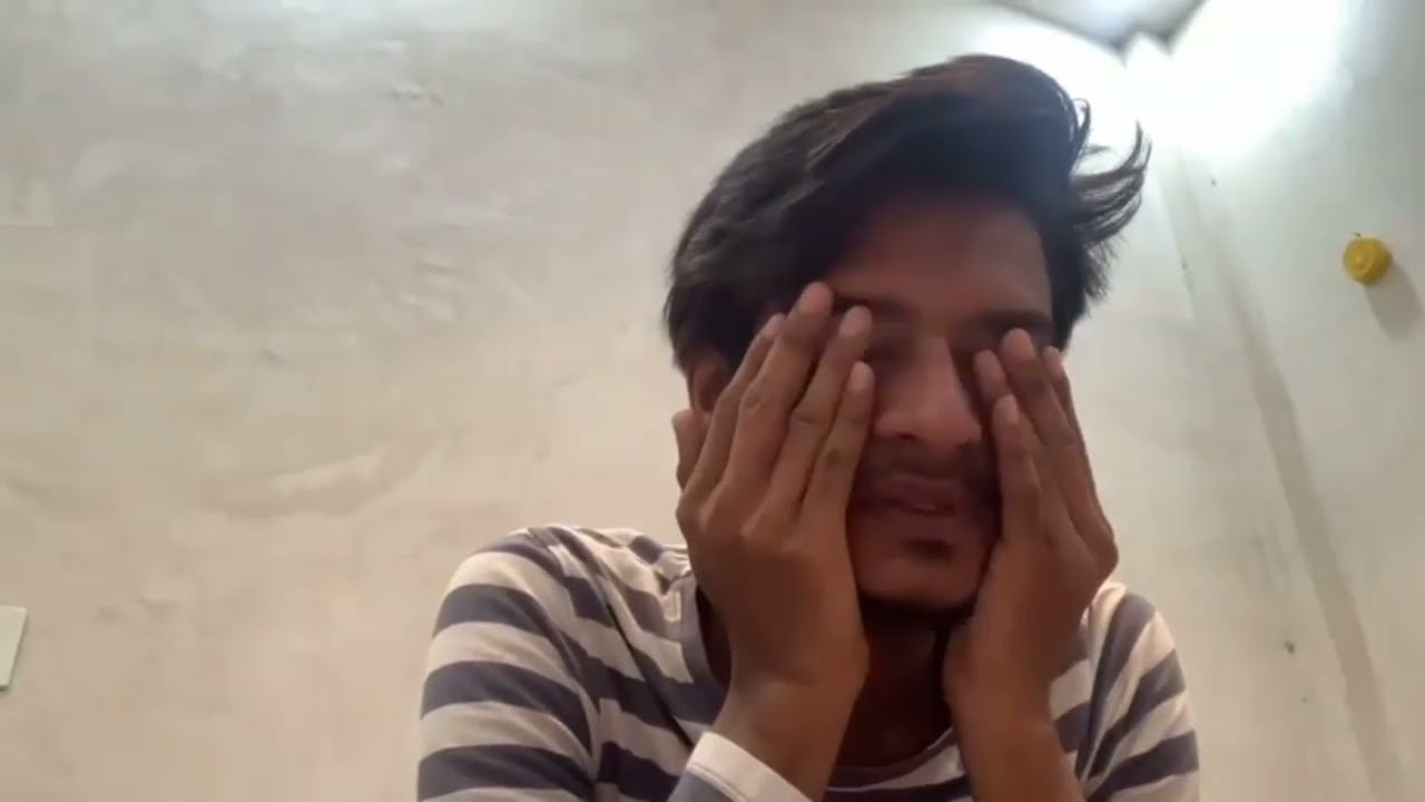 Paras official crying for his mistake