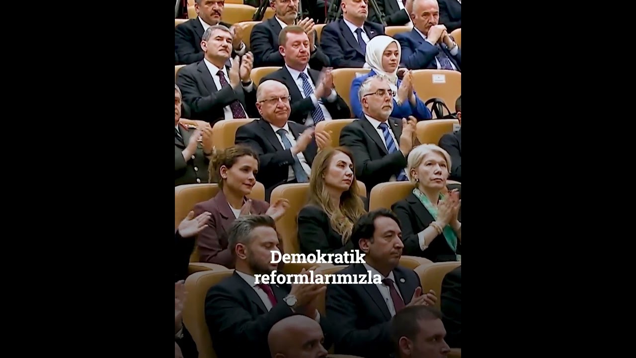 Tarihin ve Kaderin Bize Yüklediği Sorumlulukların İdrakindeyiz