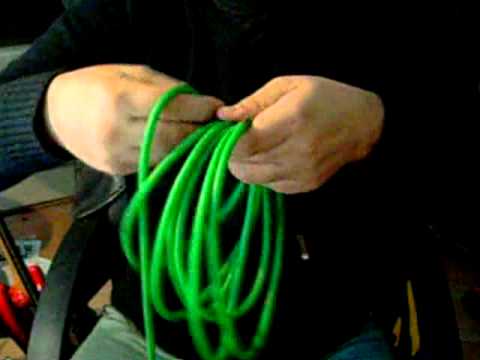 How to coil a jack cable - Come avvolgere correttamente un cavo jack