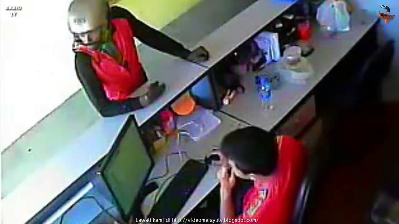 5 Things That Are Really Giving Msian Cyber Cafes A Bad Reputation