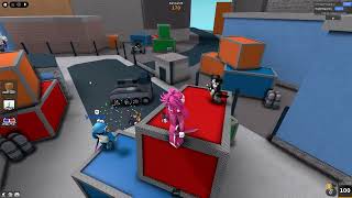 VOICE TROLLING as a GIRL on VALENTINES... (MM2)