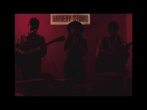 Flowerpot - Moonlight Melody ( Live @ the Baybery Studio )