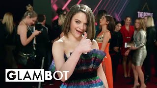 Joey King GLAMBOT: Behind the Scenes at 2019 PCAs | E! Red Carpet & Award Shows