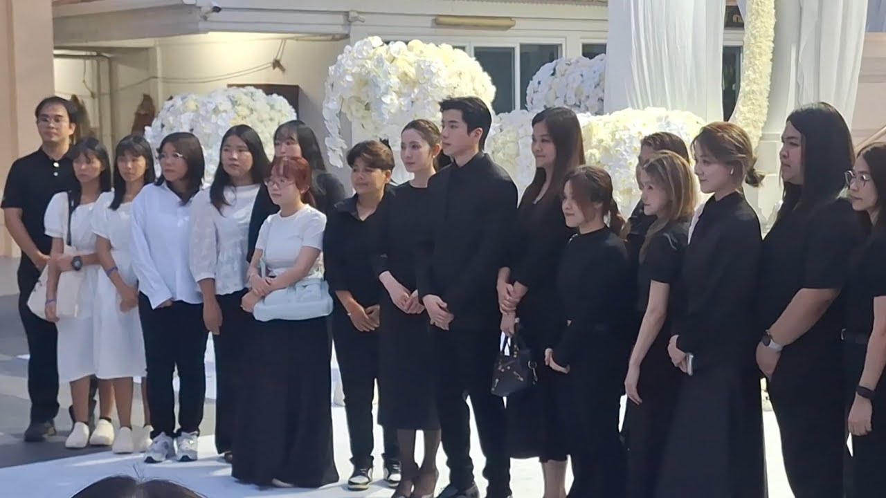 แฟนคลับ FC แน่น ร่วมให้กำลังใจ นนกุล-แอฟ