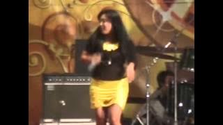 SERA YUNI AYUNDA~NENEKKU PAHLAWANKU LIVE CARUBAN