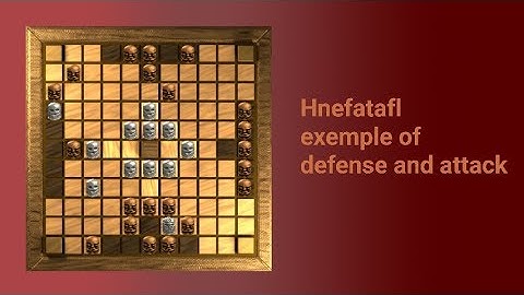 hnefatafl - gameplay vs Ansgar - strategic defense and attack