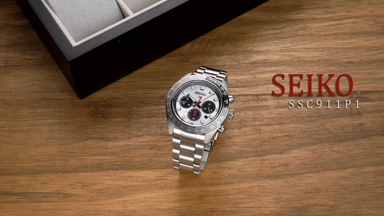 Review đồng hồ Seiko SSC911P1 thiết kế 3 núm vặn điều chỉnh các tính năng Chronograph.