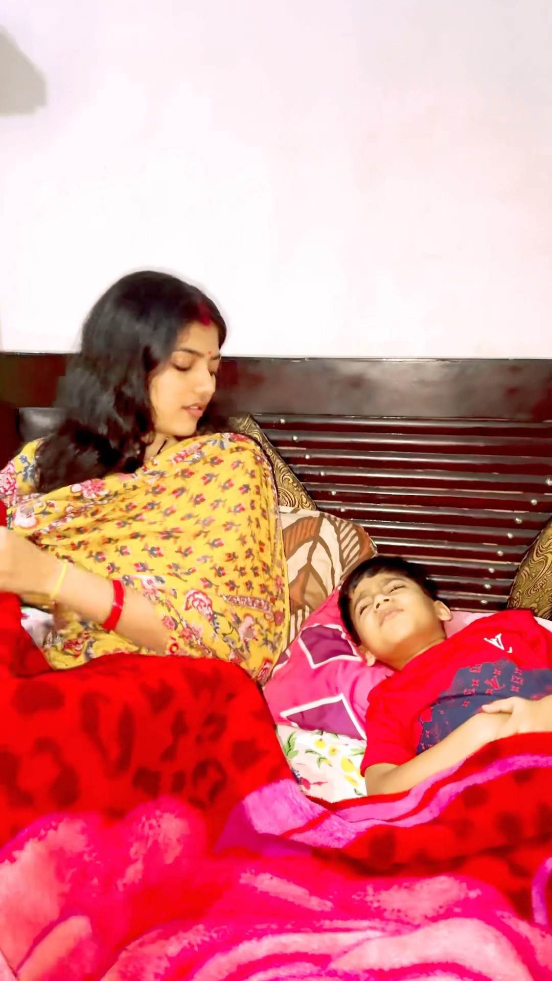 Anant ka hua pet dard ? ?