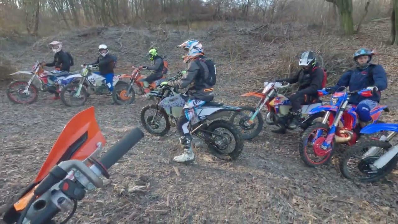 Ünnepi Endurozás🏍️