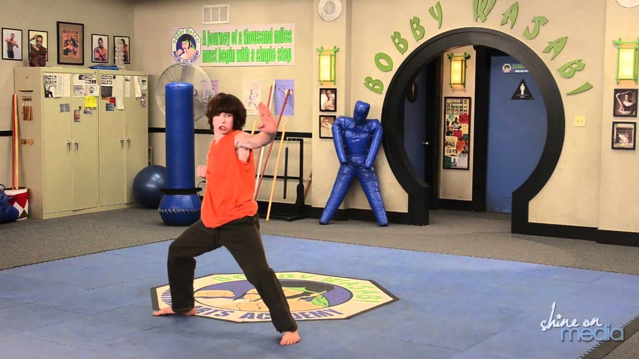 Leo Howard Karate Demonstration on Set - YouTube