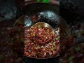 Fried sauce noodles with minced meat using cold oil the pan won t stick onion which ca
