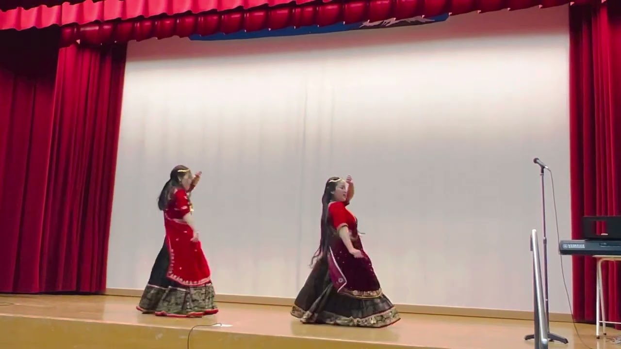 Ajita and sarmila remix dance ❣️❣️jindagani darpanchhaya
