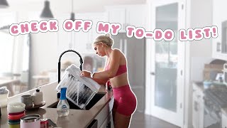 CHECK OFF MY TO-DO LIST WITH ME! / Kitchen Declutter, New Bedding + More! #CheckItOffWithCaitlyn