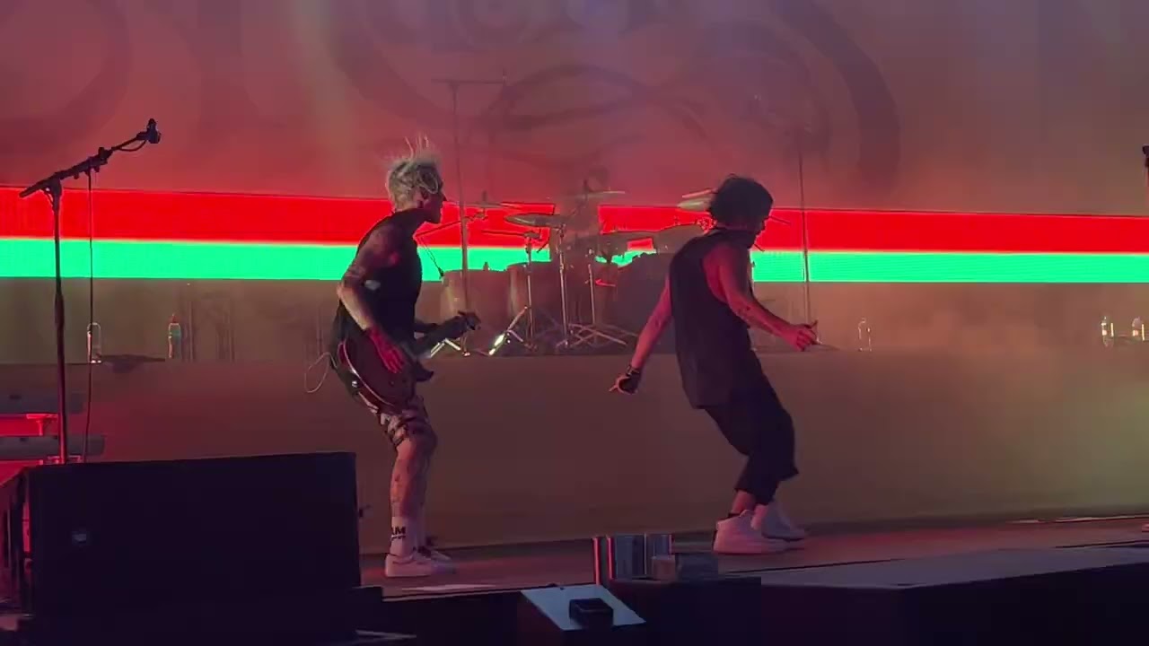 YouTubeでThe Rasmus - Ghostbustersを視聴 YouTubeでThe Rasmus - Ghostbustersを視聴