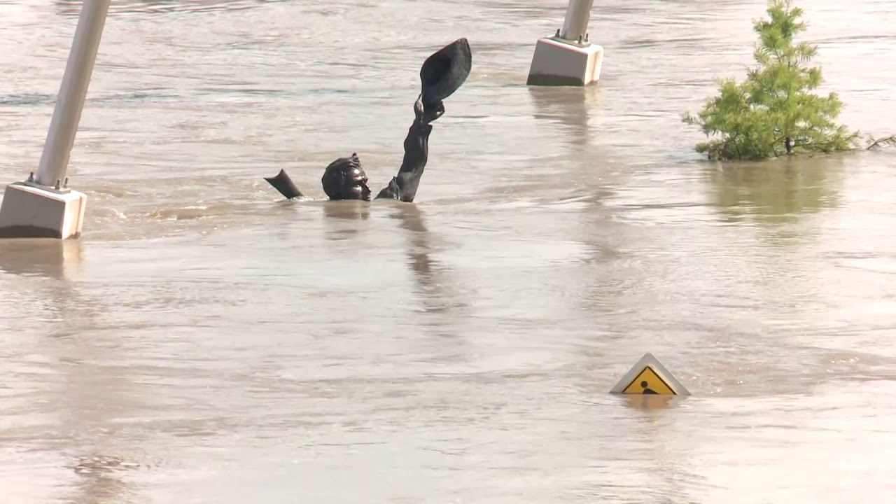 Flooding along St. Louis Arch Grounds: June 9, 2019 - YouTube