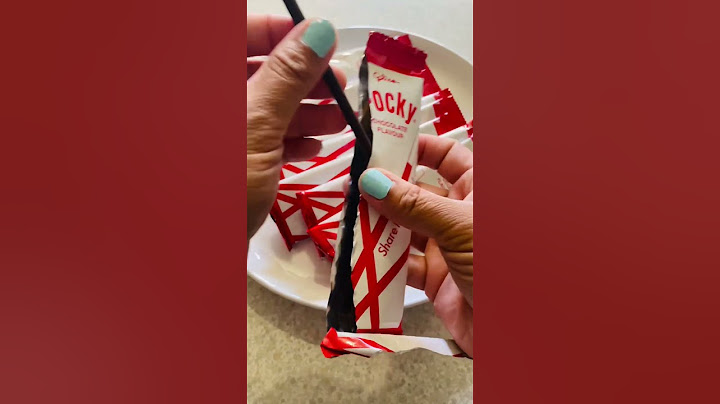 Pocky chocolate sticks #shorts #satisfying #asmr #pockysticks  #pocky #chocolate #chocolates #snacks