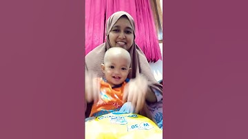 bayi lucu baby cute bayi main drum gendang