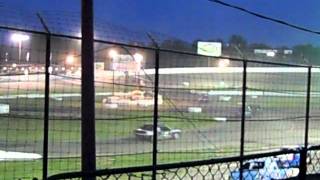 Figure 8's 8-21-11.AVI