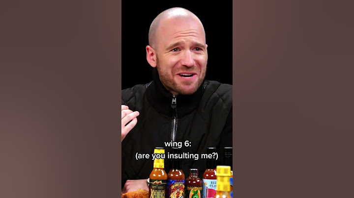 Lewis Hamilton's reaction to every wing on Hot Ones 💀