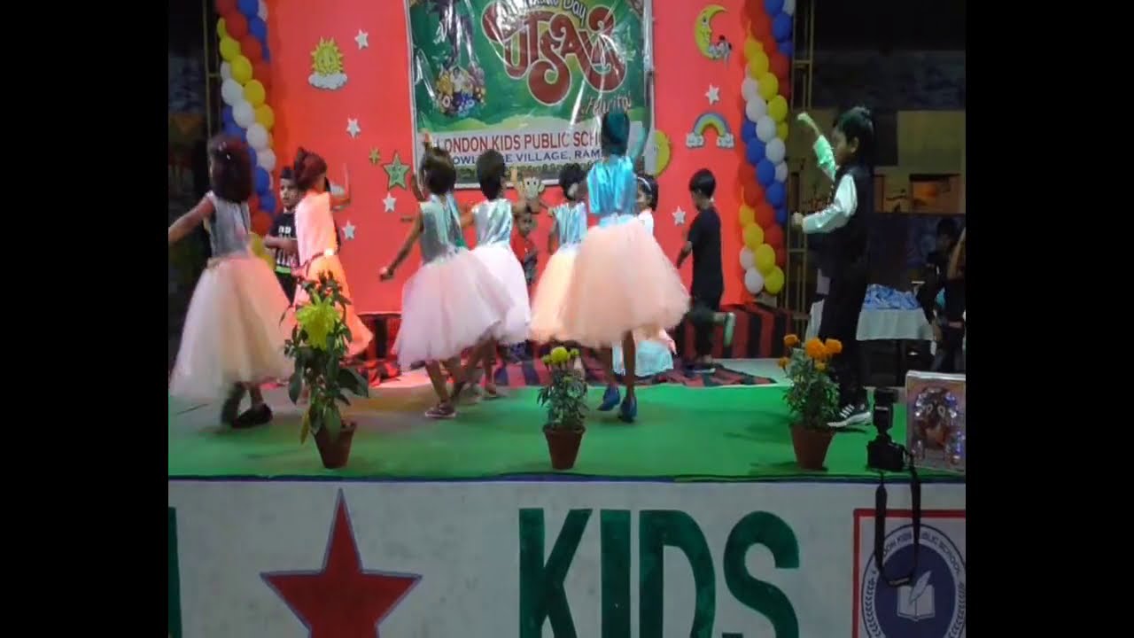 Dance by UKG Students - YouTube