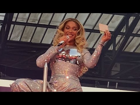 BEYONCÉ doing a GENDER REVEAL for a fan Renaissance World Tour Cologne, Germany June 15, 2023