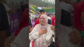 الأم هي سر نجاح منتخب المغرب في كأس العالم ❤️ شكراً امي