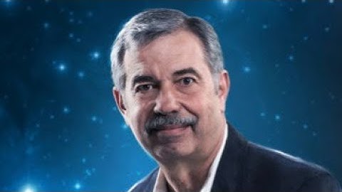 Episode 125: Mark Fiorentino Discusses Einstein