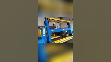 3 axis vertical positioner and linear rail, equipped with an OTC welding robot