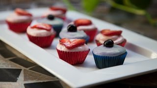 FRESH STRAWBERRY CUPCAKES! FRESH STRAWBERRY CUPCAKES!