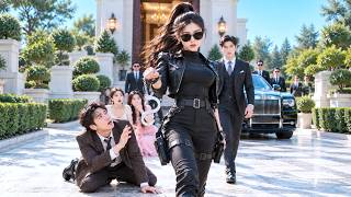 Ex Gifts Top Agent to Foes—She's a Lost Tycoon Heiress! Rich Brother Saves Her; She Rises!