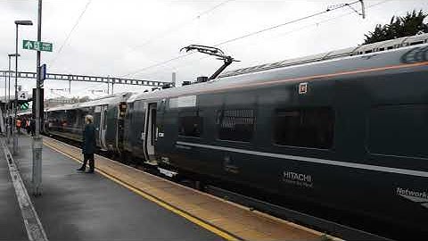 800 003 CHANGING FROM ELECTRIC TO DIESEL AT SWINDON 01 11 18