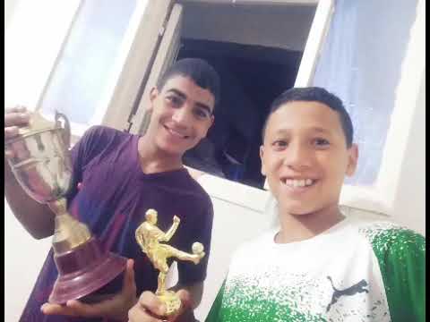 اخويا الشق