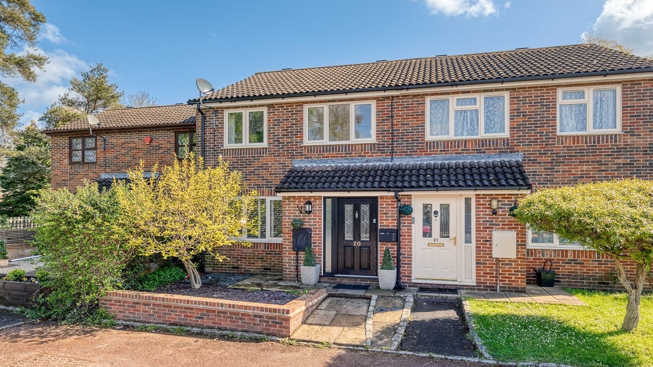 Mead, Forest Park, Bracknell Property Tour YouTube