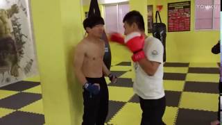 Chinse Gutpunching Training