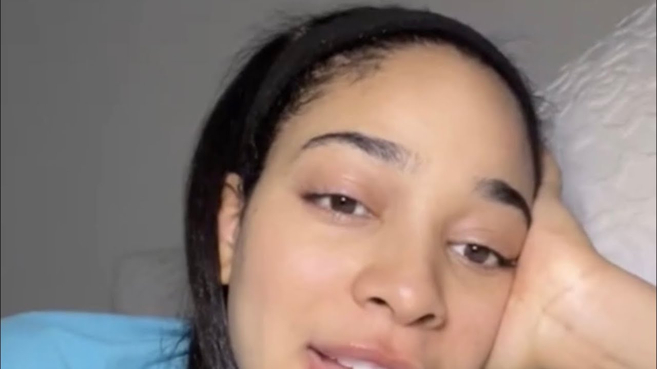 Woman explains what a weak woman is - YouTube