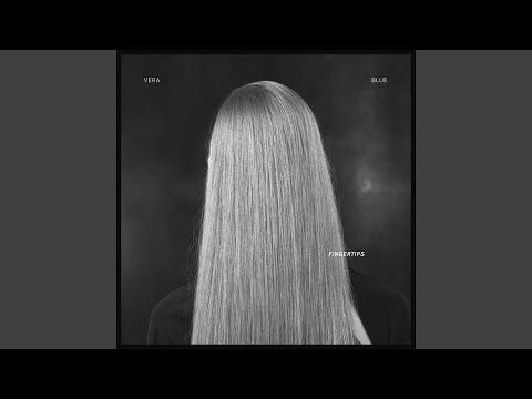 Fingertips - Vera Blue