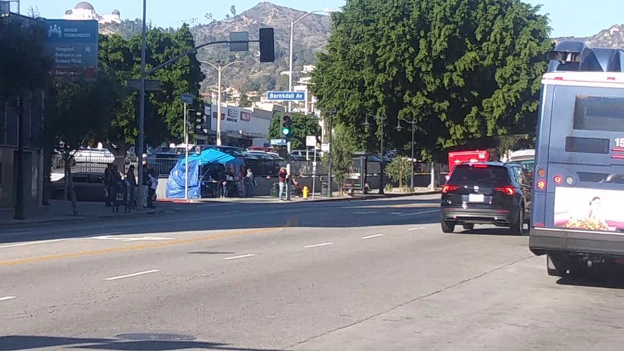 LAFD Rescue 56 Arriving at the hospital