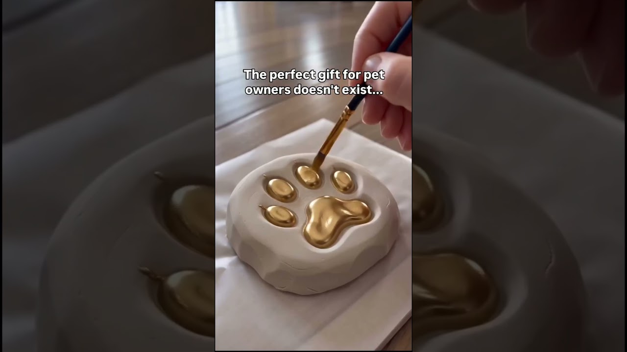 Comment ‘PAW’ if you want one🥹❤️ #gift #pet #dog #dogloss #dogshorts #doglife #dogvideos #doglover