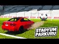 BMW Ailesi Arabalar Stadyum Parkurunda - GTA 5